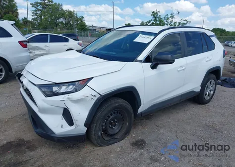 2021 Toyota Rav4 Le z USA, uszkodzony, nr VIN 2T3F1RFV6MW186210